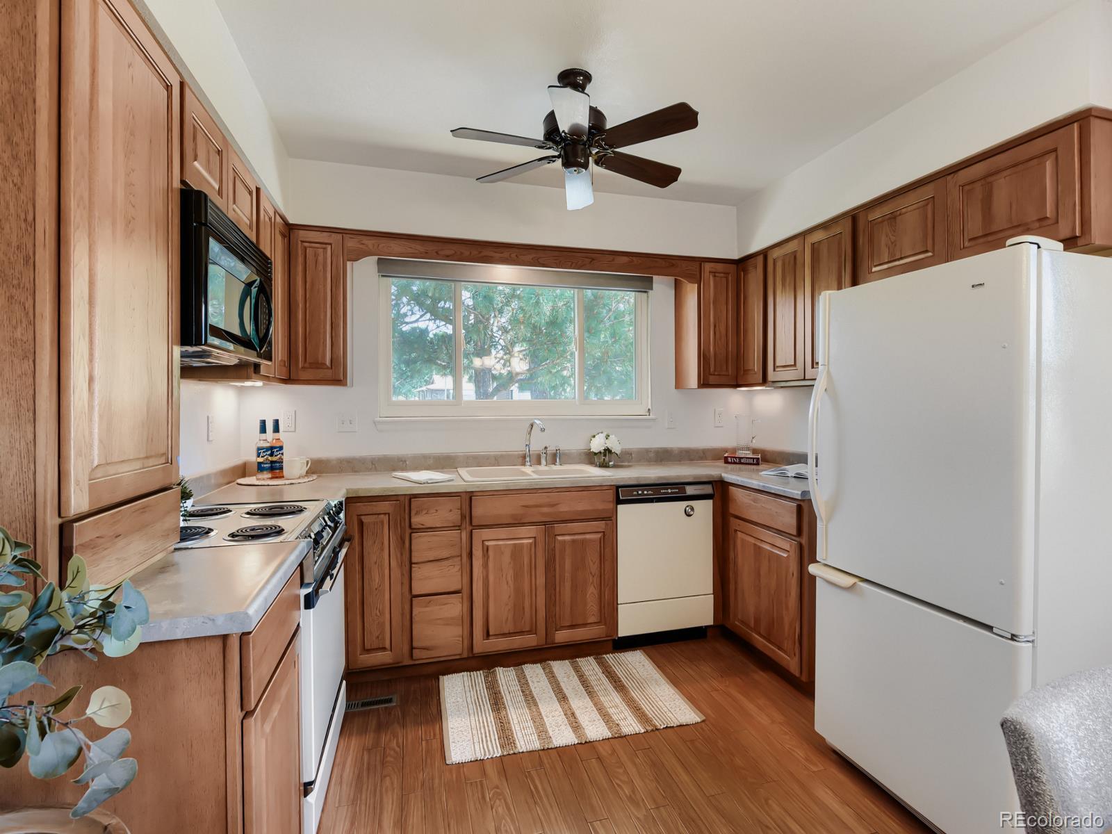 MLS Image #5 for 1272 s troy street ,aurora, Colorado