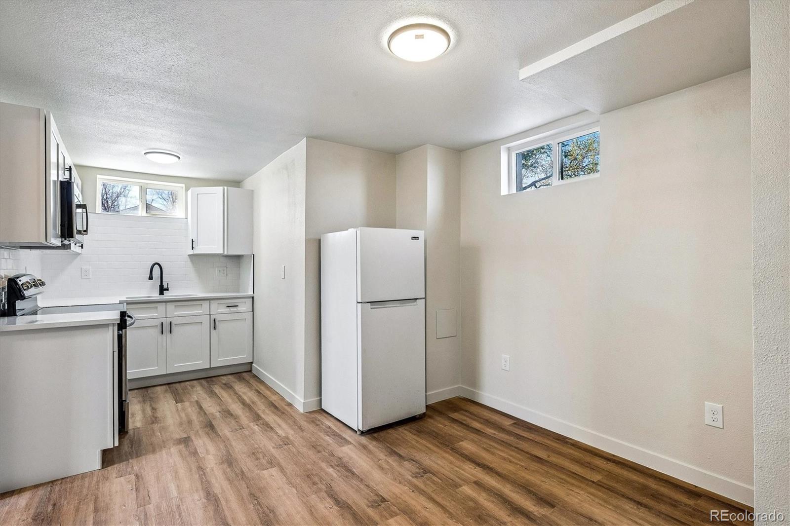 MLS Image #18 for 802  julian street,denver, Colorado
