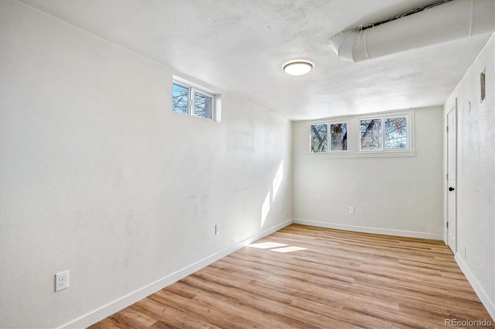 MLS Image #28 for 802  julian street,denver, Colorado