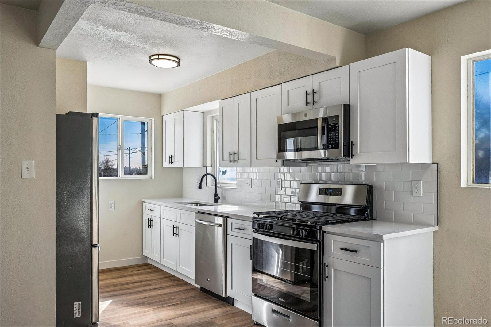 MLS Image #6 for 802  julian street,denver, Colorado