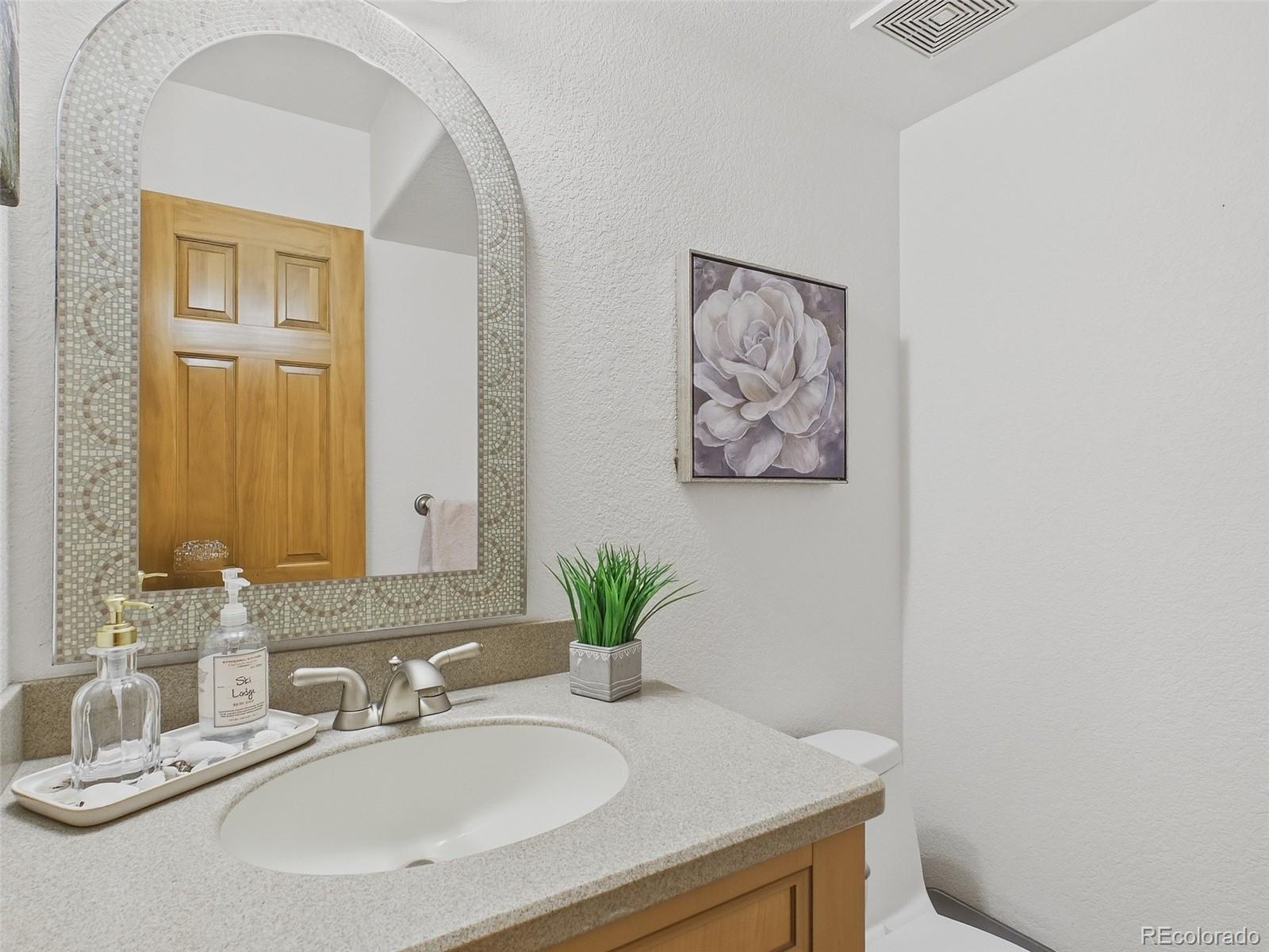 MLS Image #18 for 9028 w 50th lane 1,arvada, Colorado