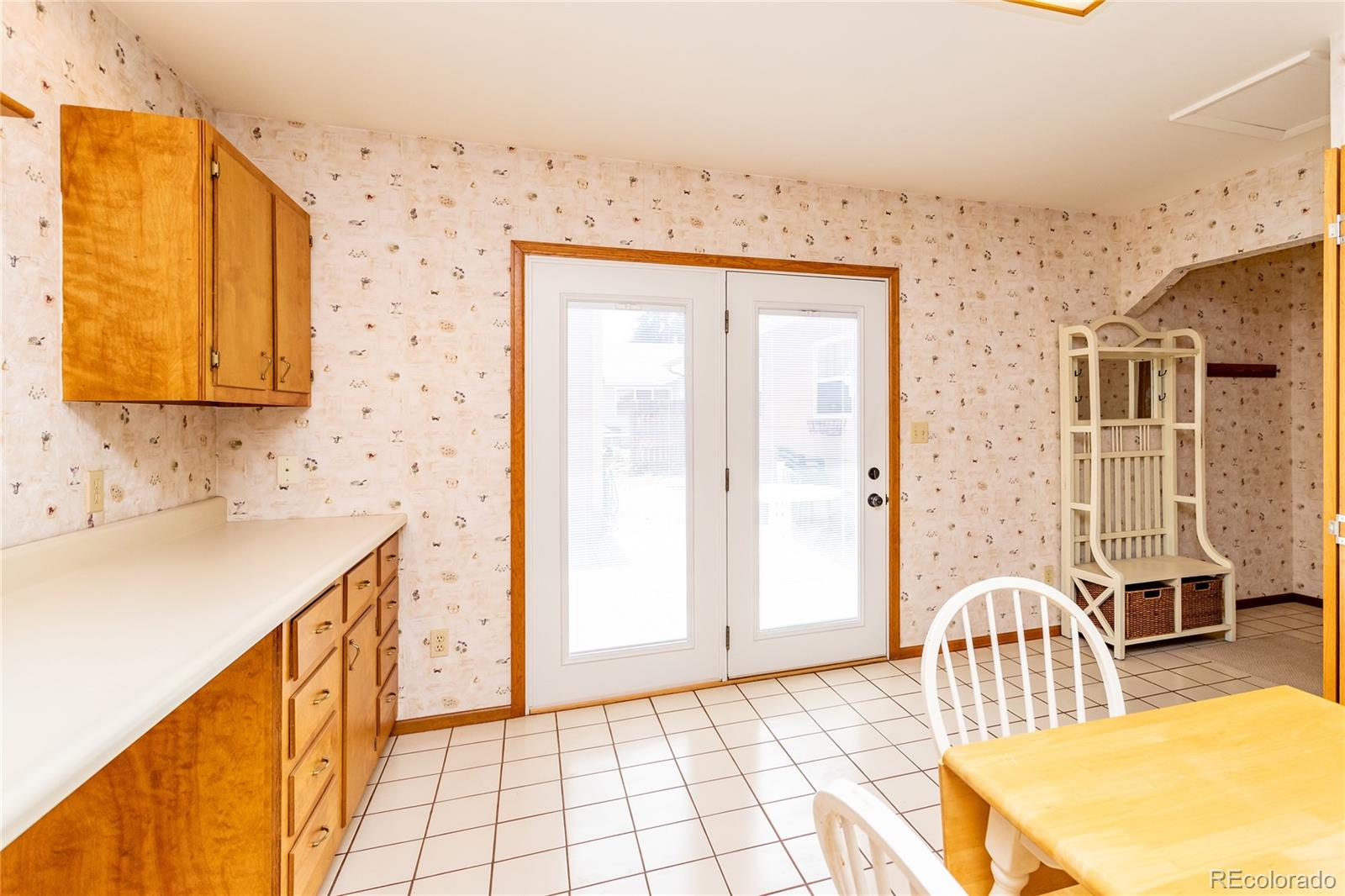 MLS Image #15 for 1715  bates drive,colorado springs, Colorado
