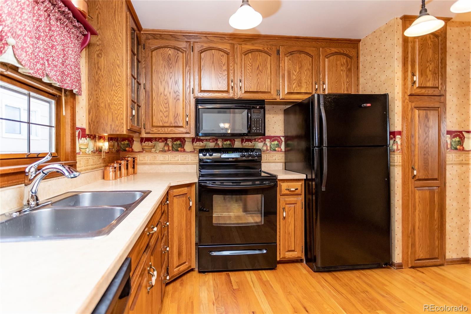 MLS Image #3 for 1715  bates drive,colorado springs, Colorado