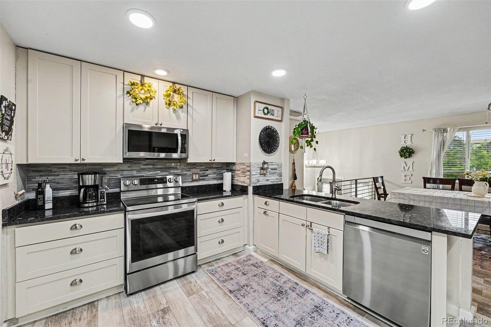 MLS Image #5 for 11772  galapago court,northglenn, Colorado