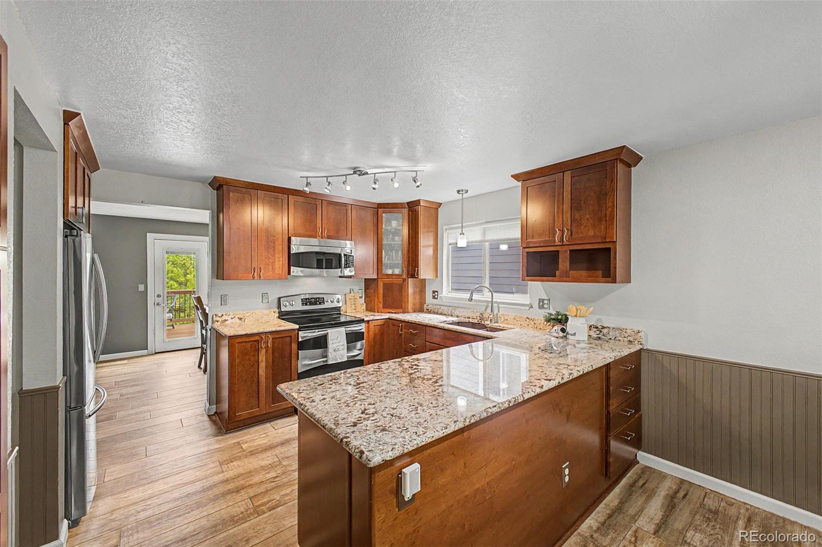 MLS Image #11 for 6242 s robb way,littleton, Colorado