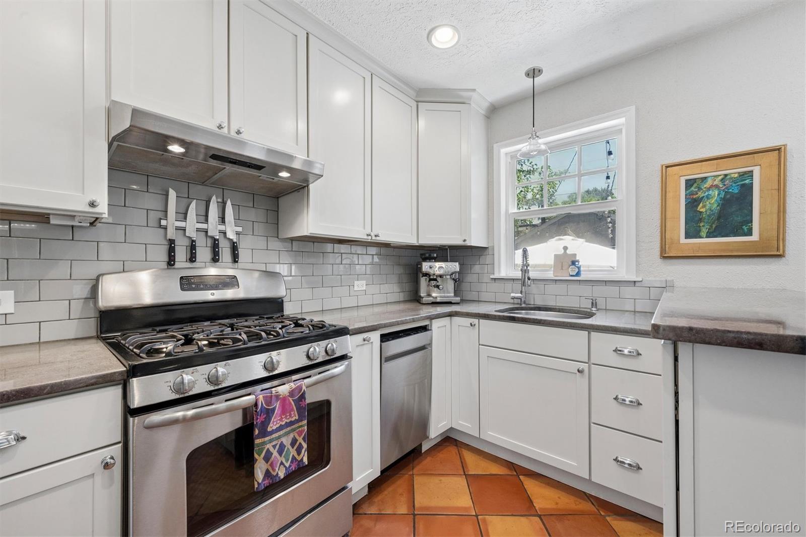 MLS Image #5 for 2410 s humboldt street,denver, Colorado