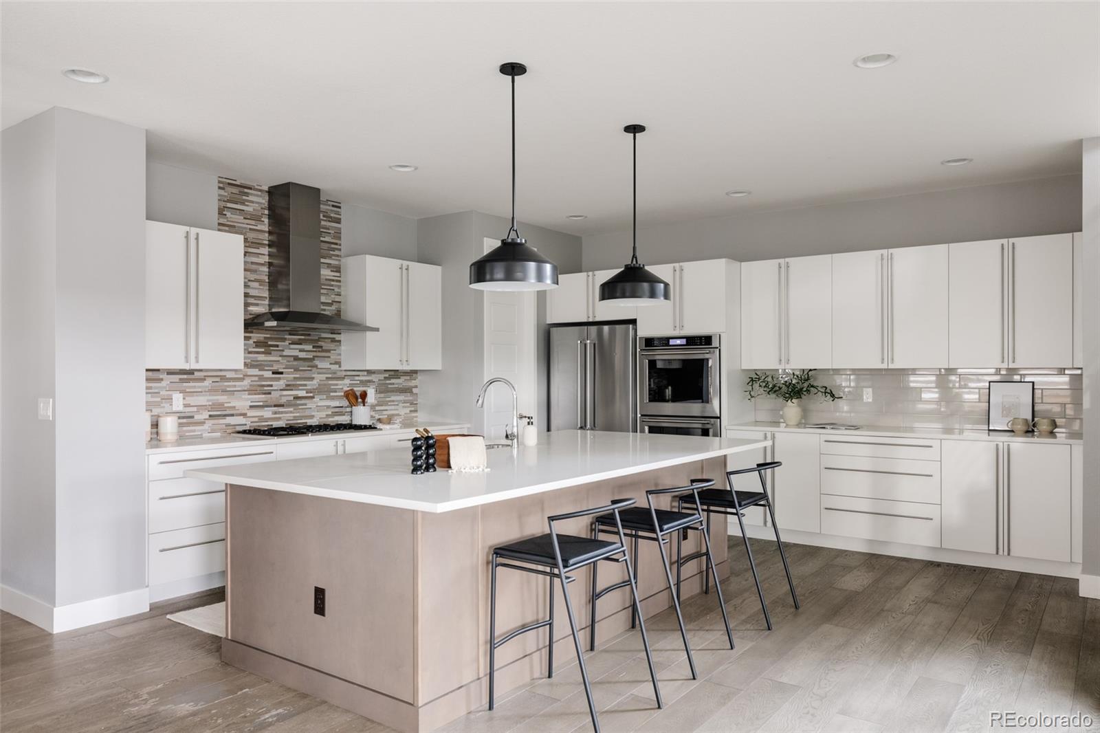 MLS Image #5 for 8910  beekman place,denver, Colorado