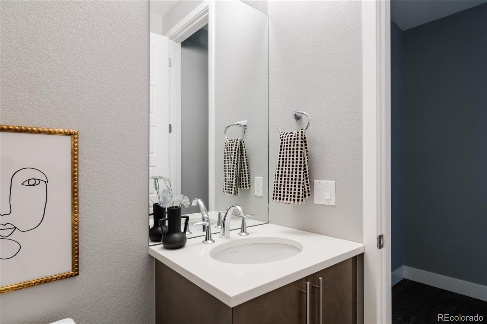 MLS Image #8 for 8910  beekman place,denver, Colorado