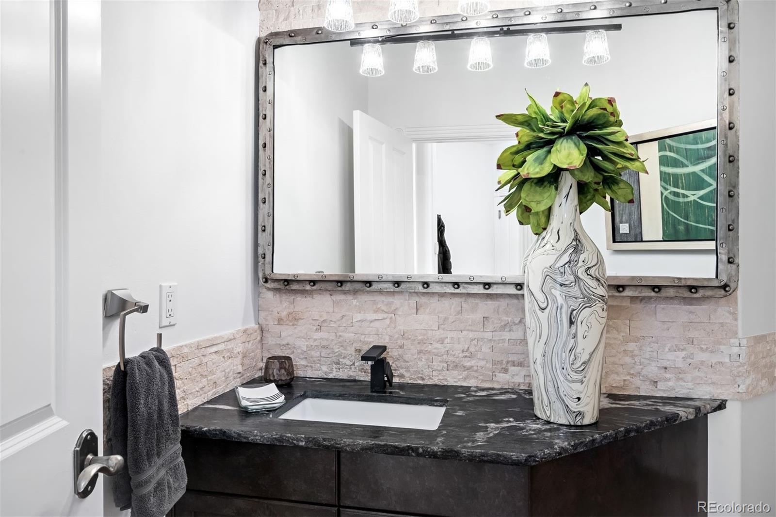 MLS Image #17 for 2061 s robb way,lakewood, Colorado