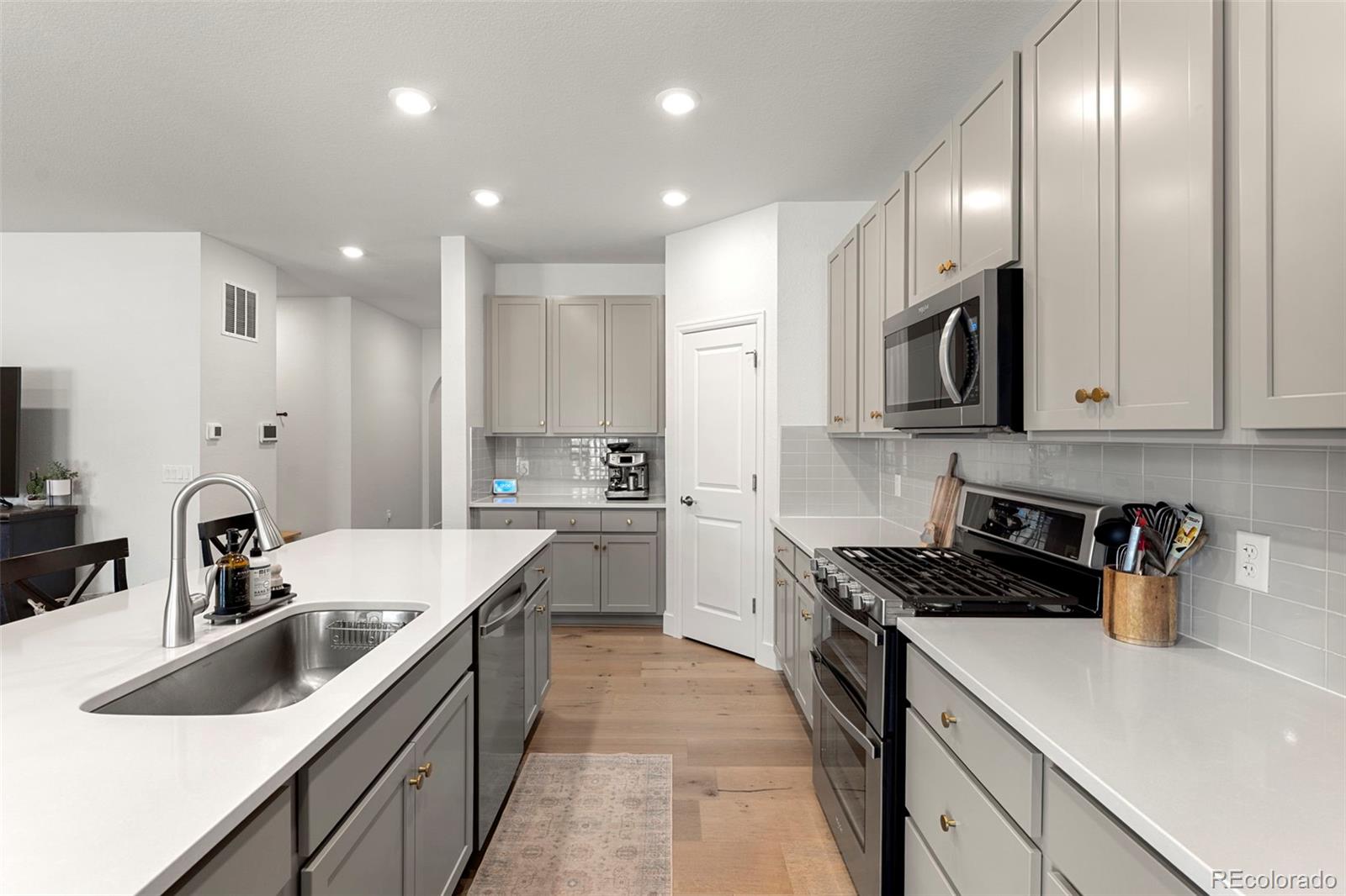 MLS Image #5 for 12483  bagley way,parker, Colorado