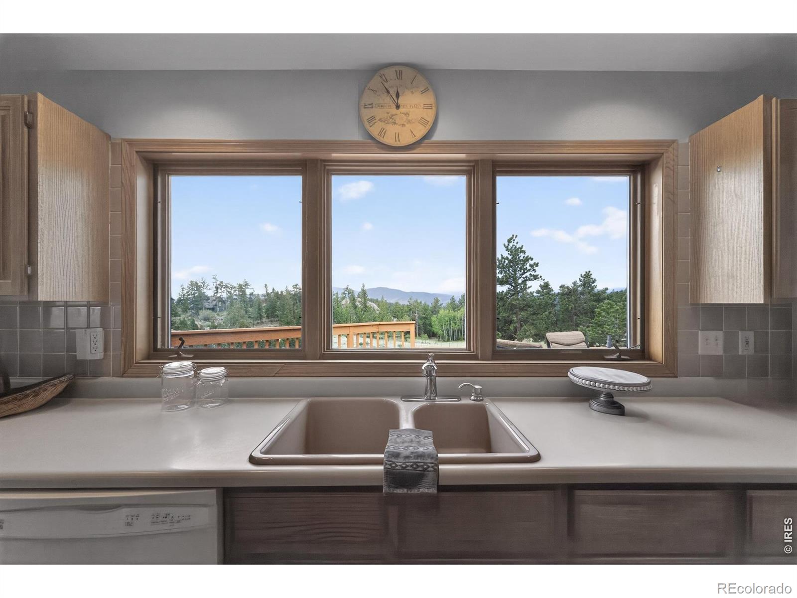 MLS Image #8 for 1502  bald mountain drive,livermore, Colorado
