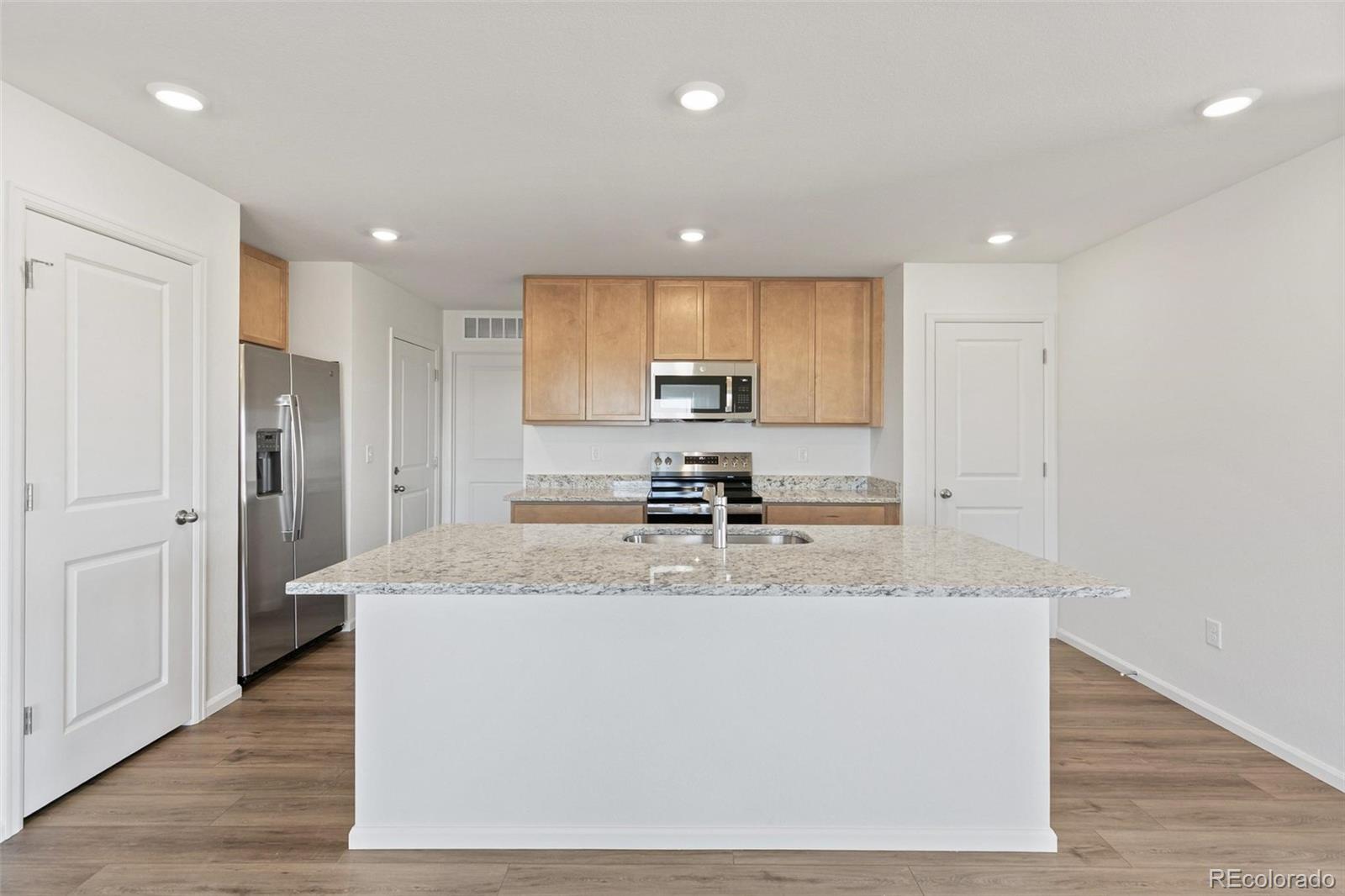 MLS Image #12 for 47357  bluebell avenue,bennett, Colorado