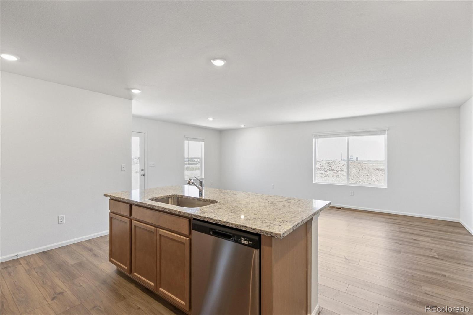 MLS Image #16 for 47357  bluebell avenue,bennett, Colorado