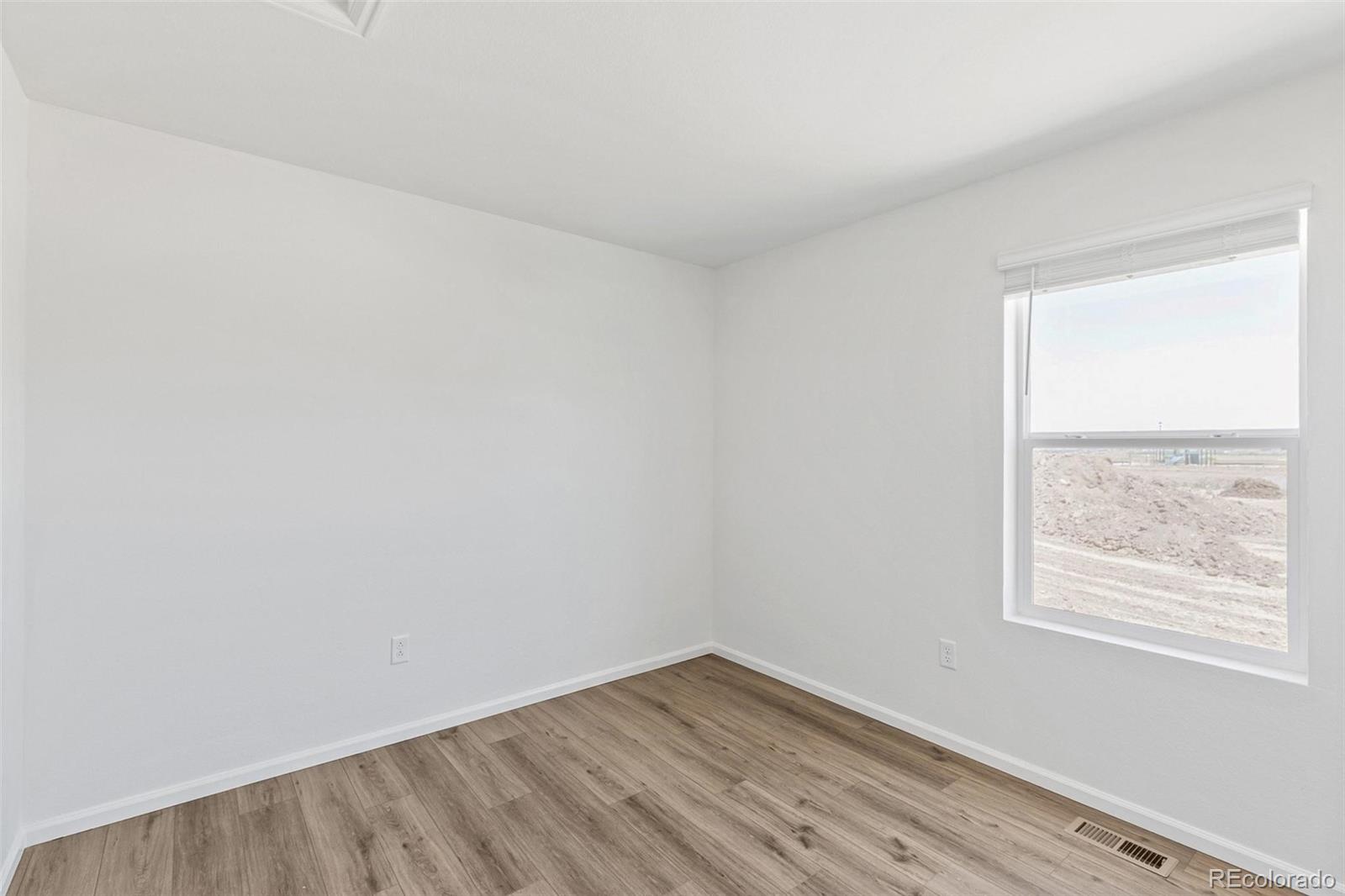 MLS Image #24 for 47357  bluebell avenue,bennett, Colorado