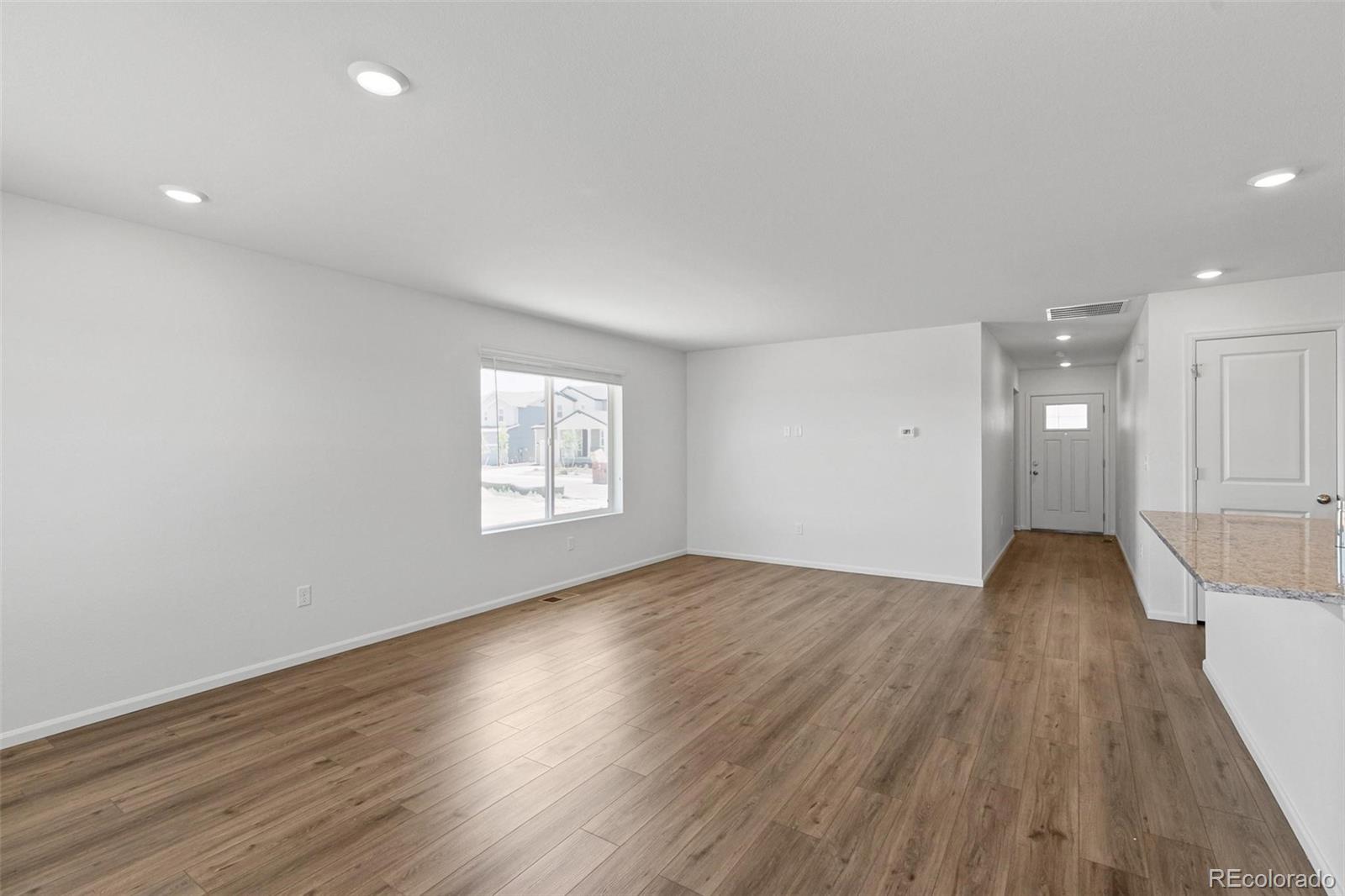 MLS Image #8 for 47357  bluebell avenue,bennett, Colorado
