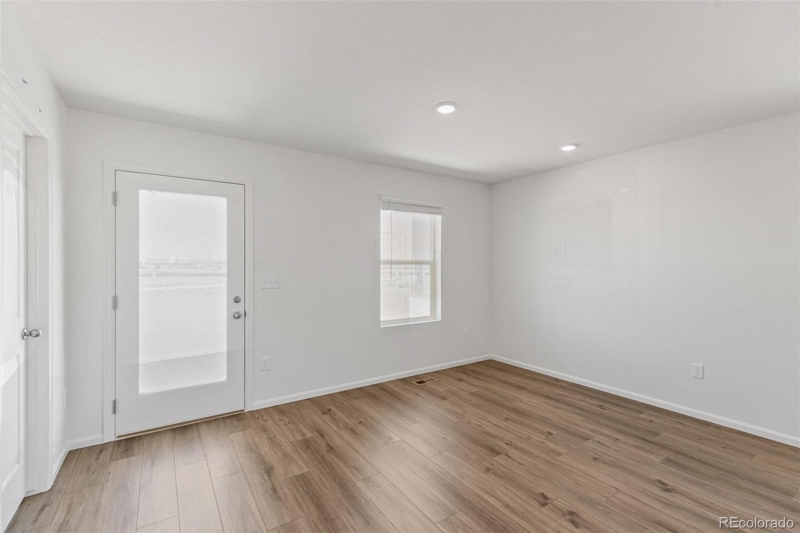 MLS Image #9 for 47357  bluebell avenue,bennett, Colorado