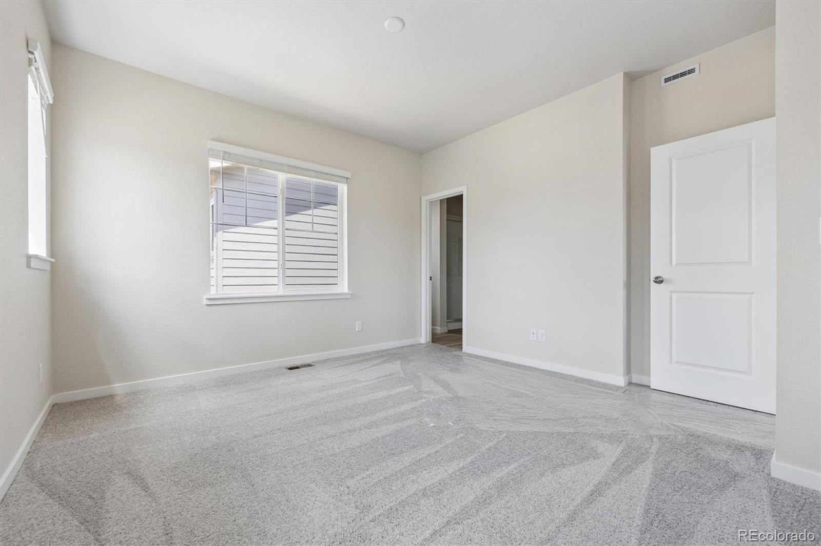 MLS Image #19 for 22729 e 47th drive,aurora, Colorado