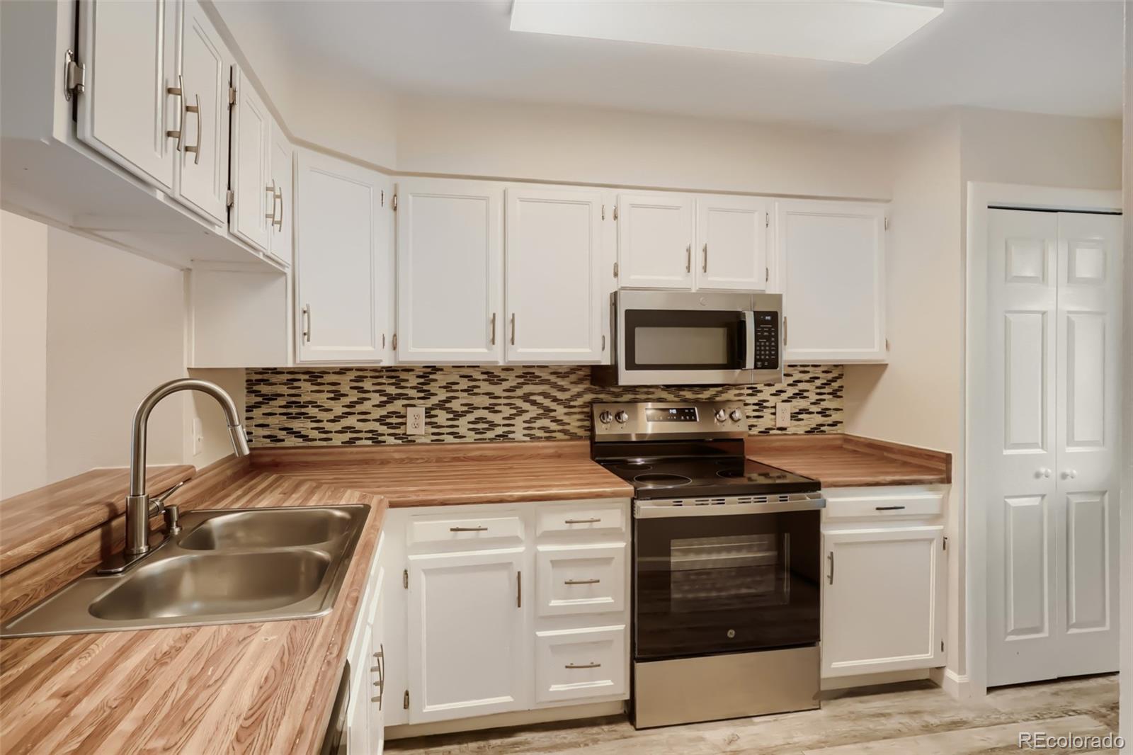 MLS Image #25 for 1811 s quebec way 205,denver, Colorado