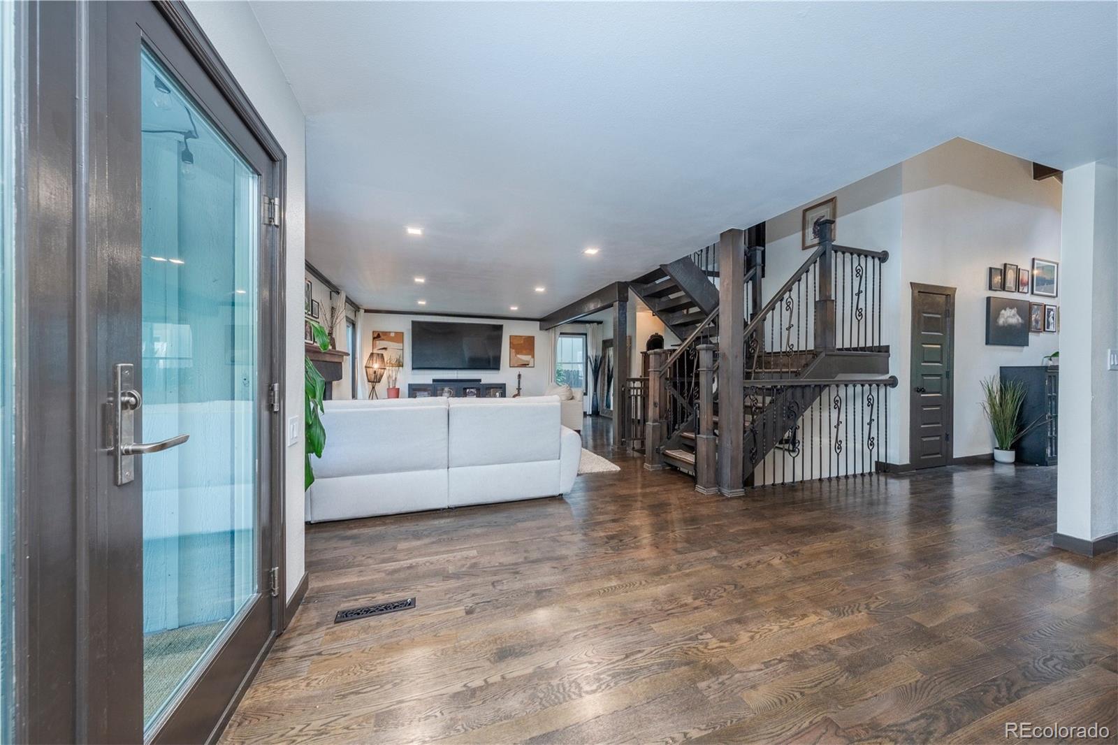 MLS Image #15 for 7716 s curtice circle,littleton, Colorado