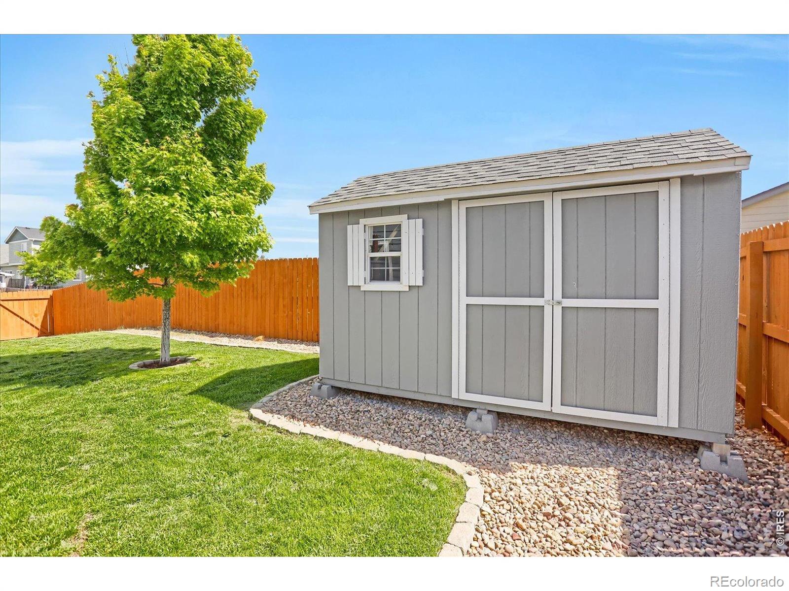 MLS Image #15 for 2004  saddleback drive,milliken, Colorado