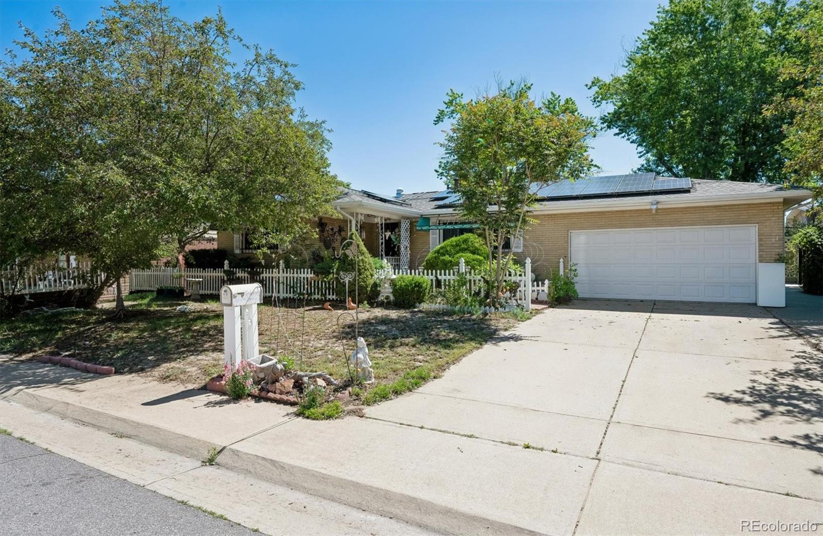 MLS Image #1 for 5014  scranton court,denver, Colorado