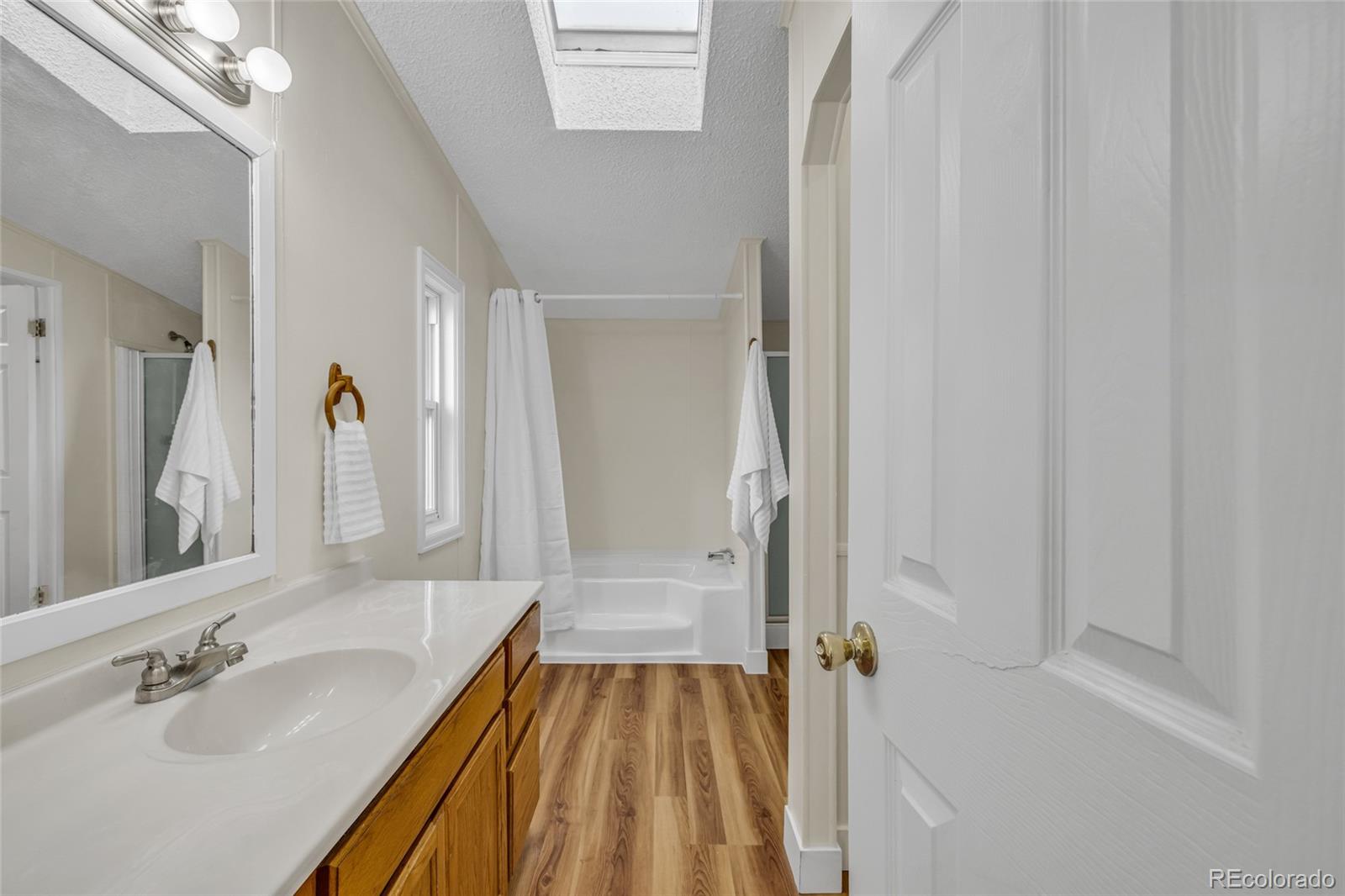 MLS Image #10 for 8460  garfield way,denver, Colorado