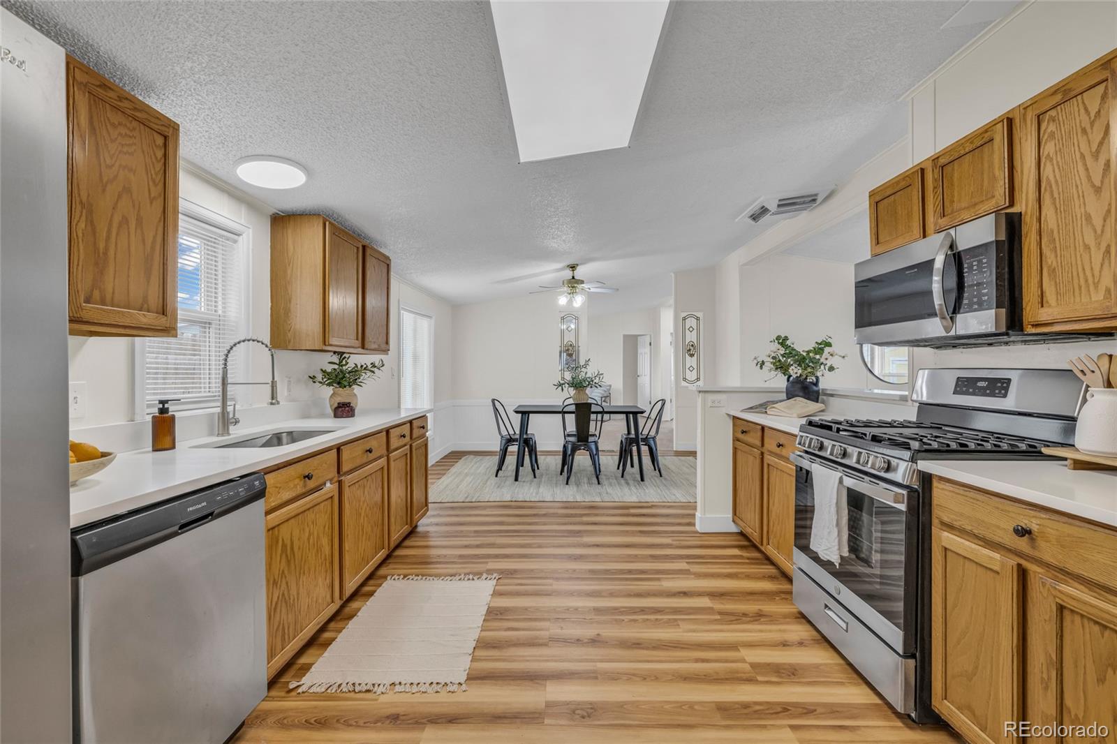 MLS Image #14 for 8460  garfield way,denver, Colorado