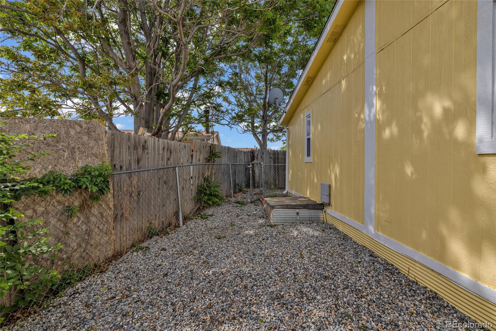 MLS Image #28 for 8460  garfield way,denver, Colorado