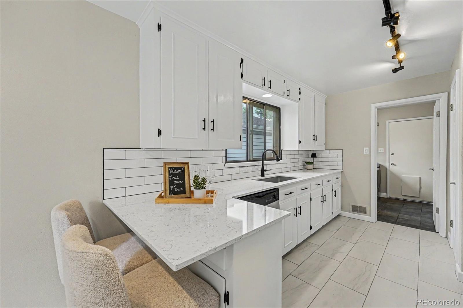 MLS Image #11 for 2063  ingalls street,edgewater, Colorado