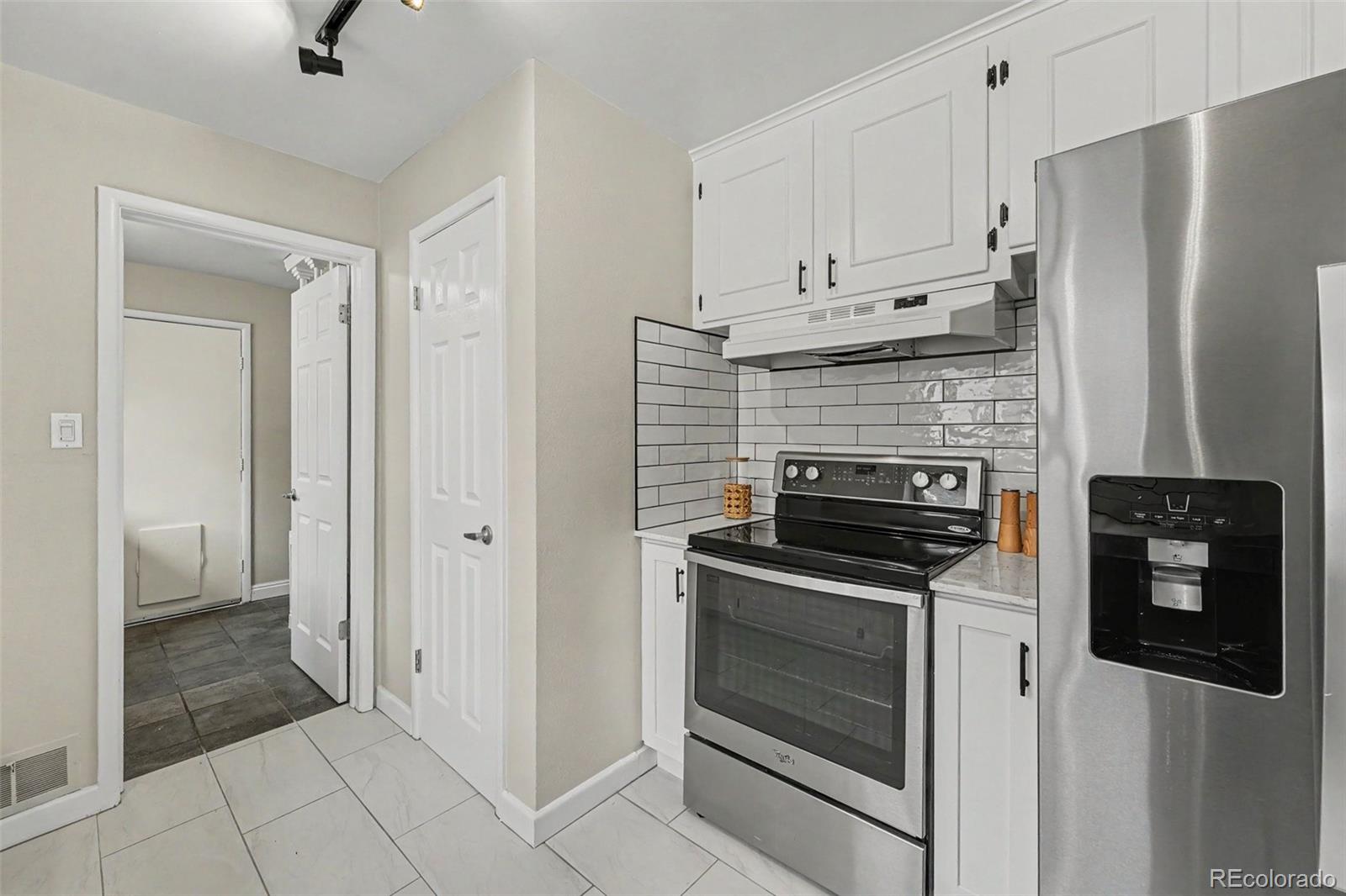 MLS Image #12 for 2063  ingalls street,edgewater, Colorado