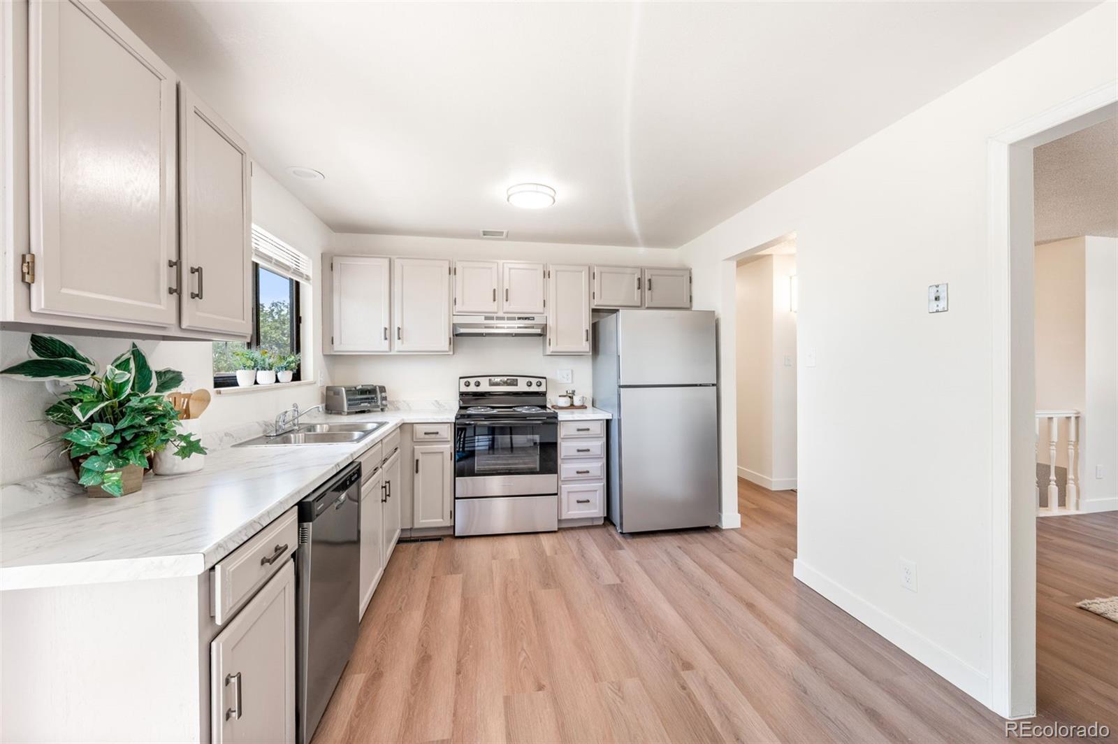 MLS Image #11 for 3441 e 99th way,thornton, Colorado