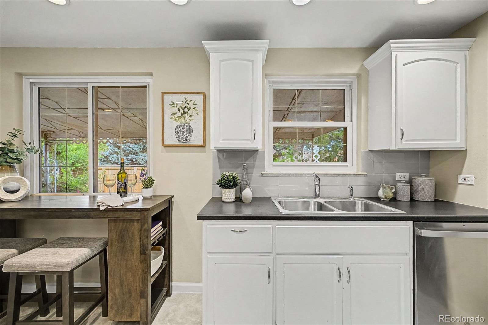 MLS Image #11 for 2100 w tennessee avenue,denver, Colorado