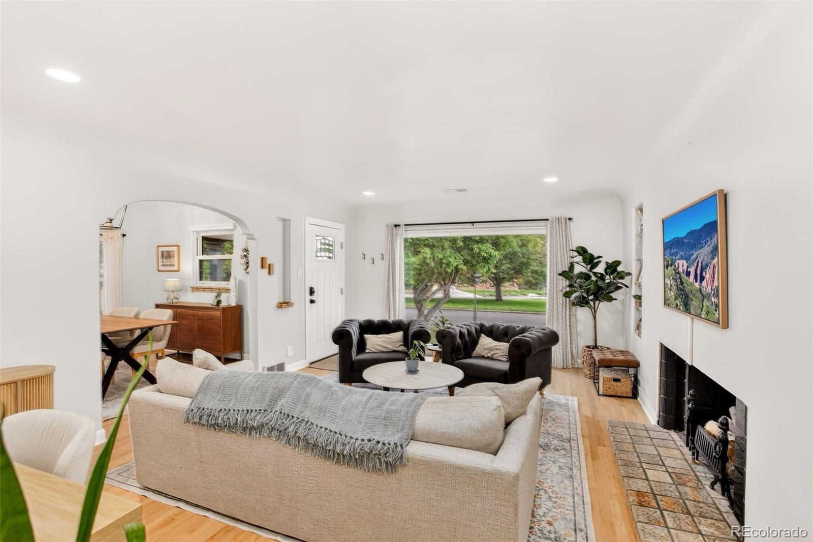 MLS Image #3 for 2732 s downing circle,denver, Colorado