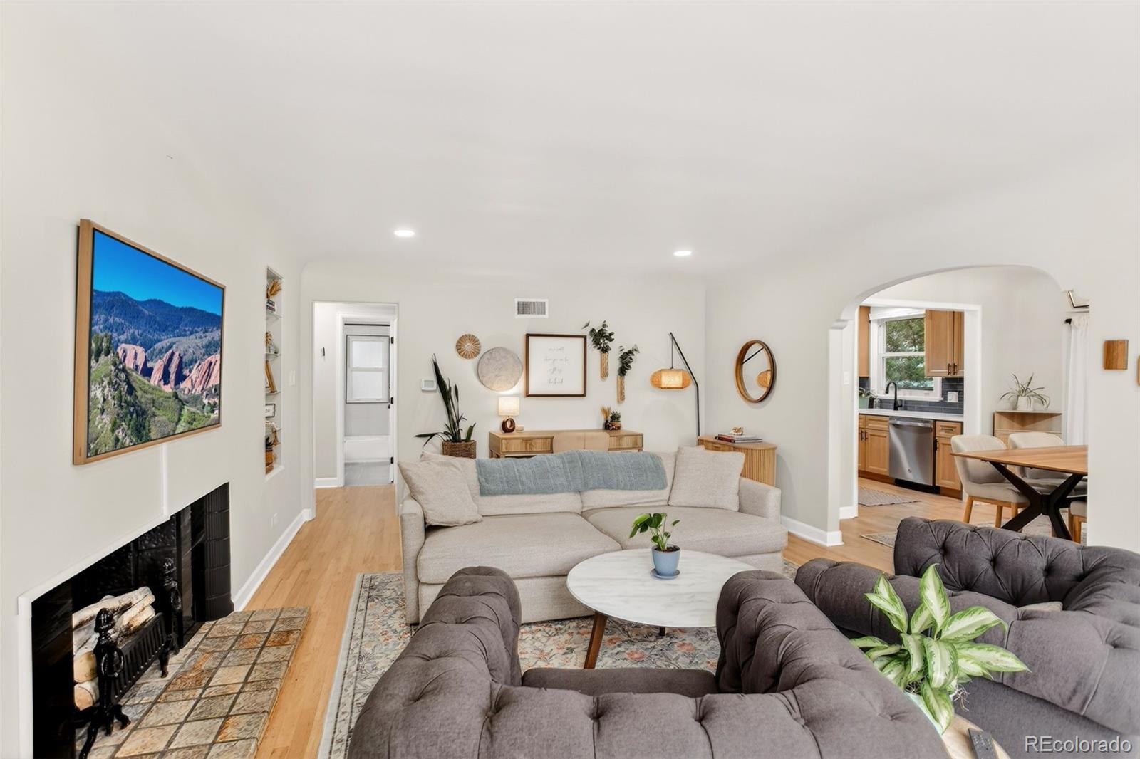 MLS Image #7 for 2732 s downing circle,denver, Colorado