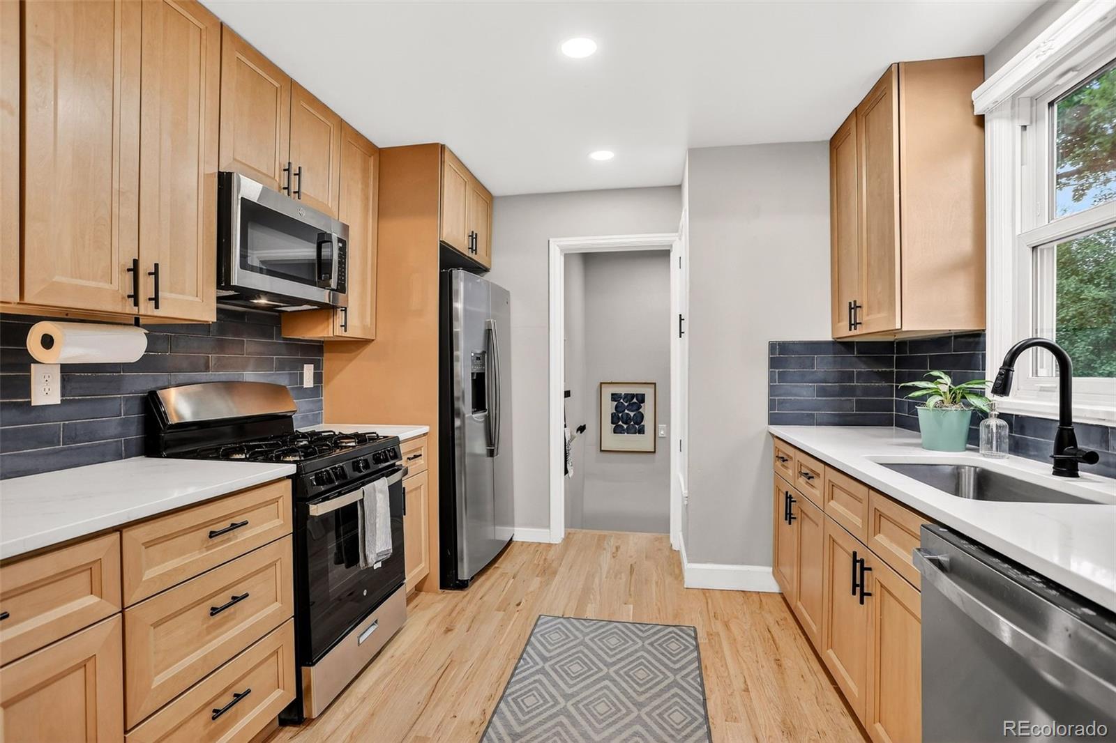 MLS Image #8 for 2732 s downing circle,denver, Colorado