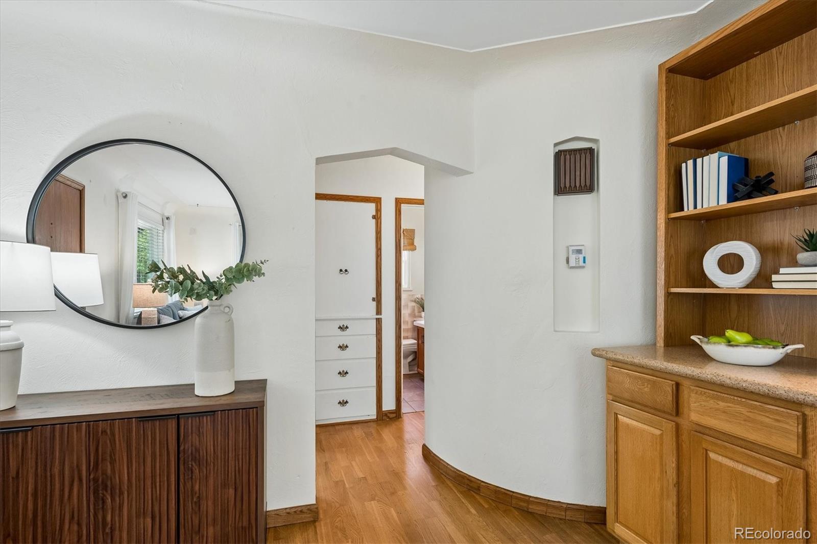 MLS Image #14 for 3912 s cherokee street,englewood, Colorado
