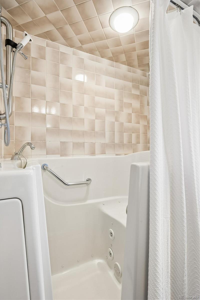 MLS Image #17 for 3912 s cherokee street,englewood, Colorado