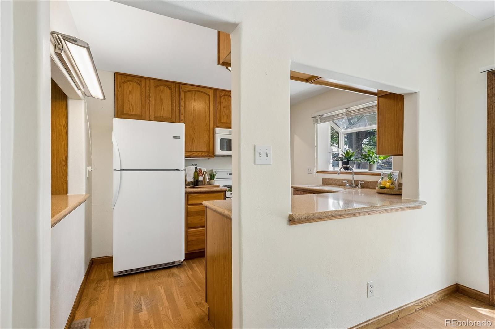 MLS Image #9 for 3912 s cherokee street,englewood, Colorado