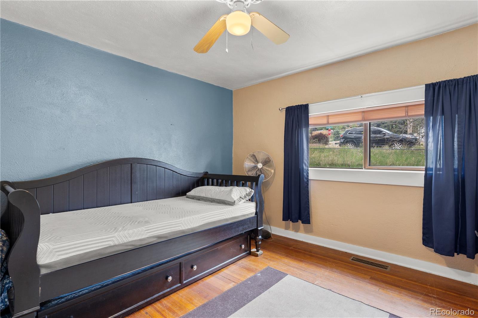 MLS Image #12 for 20  larkspur street,palmer lake, Colorado