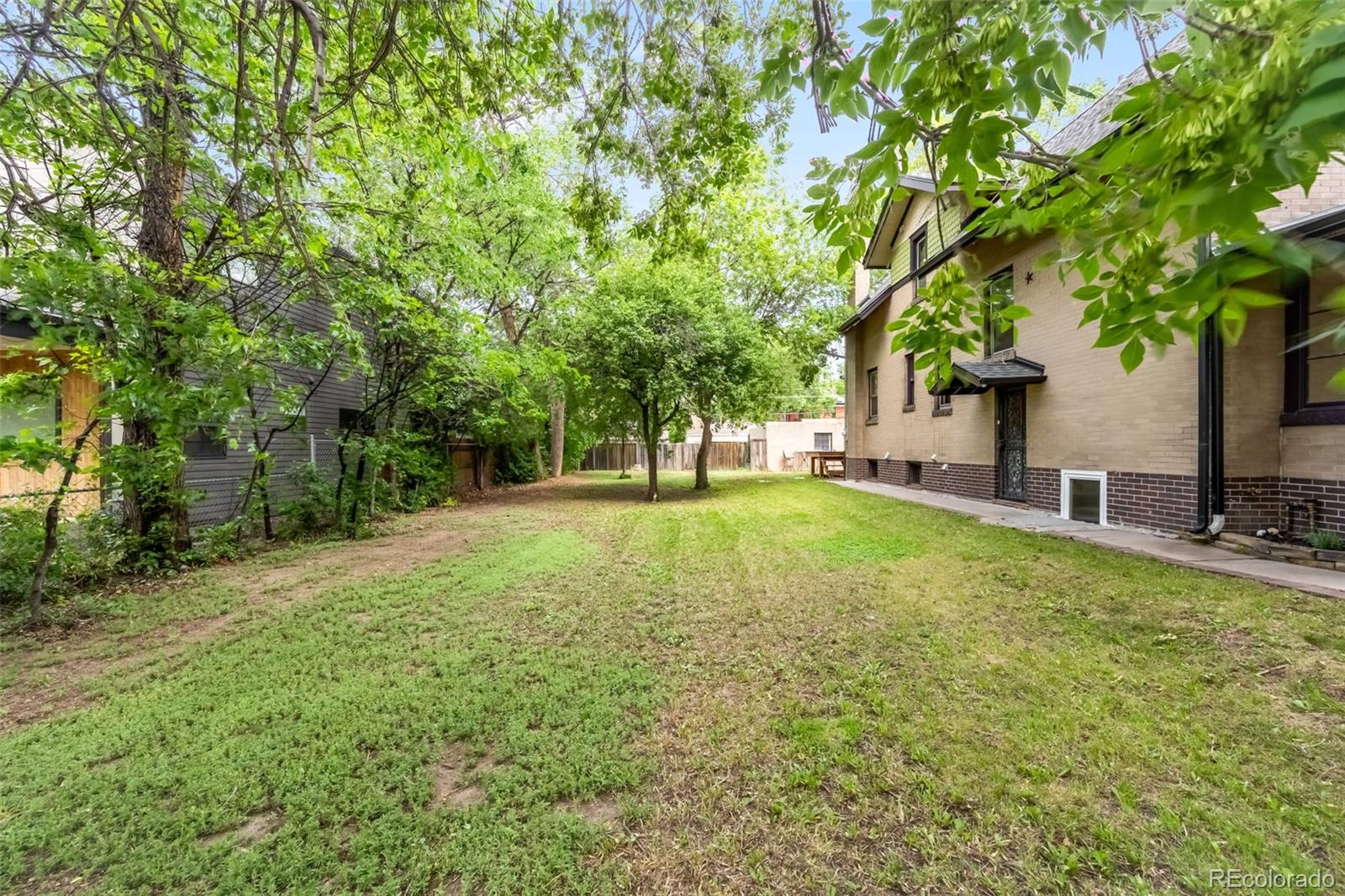 MLS Image #42 for 2716-2718 n vine street,denver, Colorado