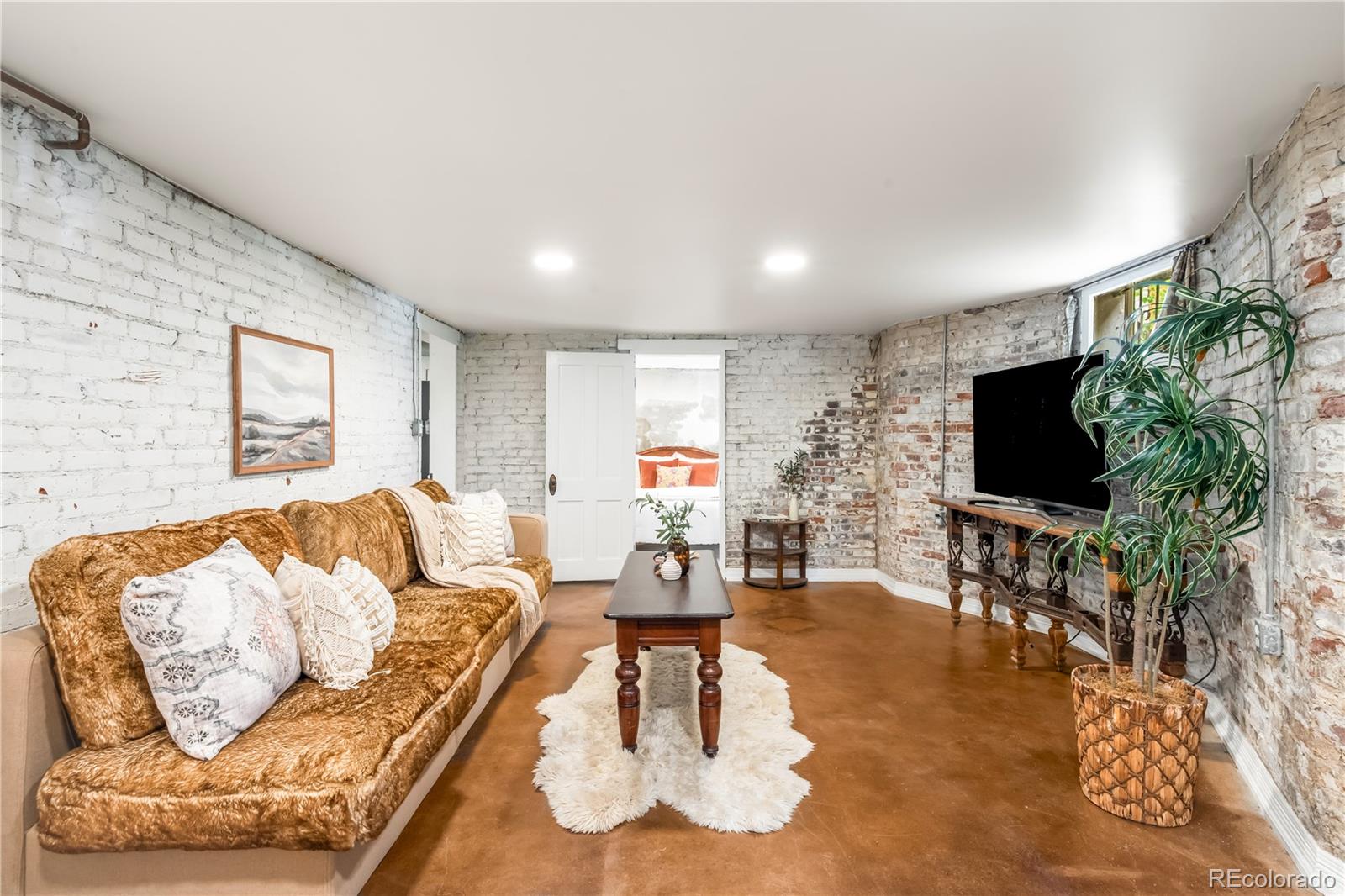 MLS Image #6 for 2716-2718 n vine street,denver, Colorado
