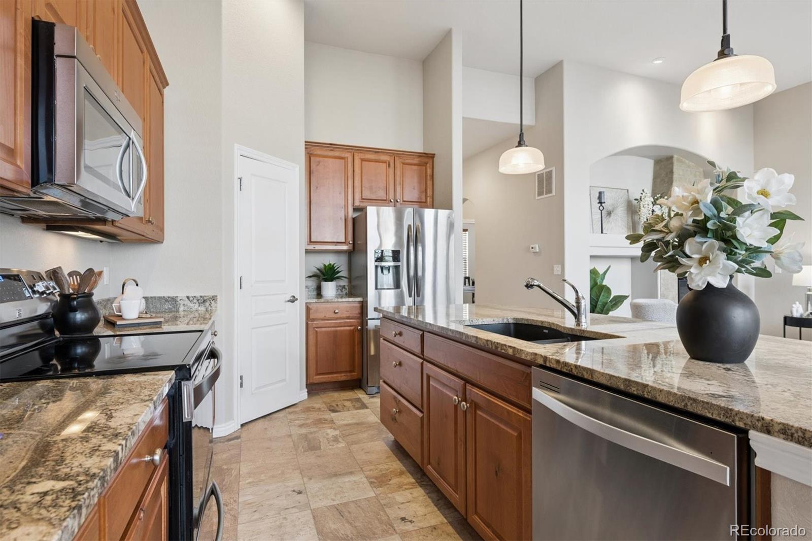 MLS Image #8 for 14457 w 88th place b,arvada, Colorado