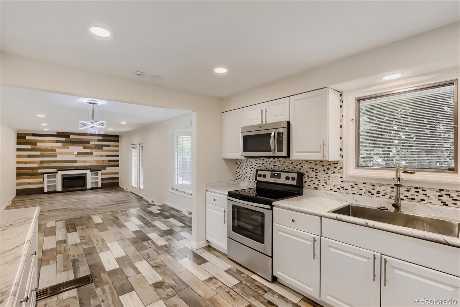 MLS Image #4 for 689  jasper street,aurora, Colorado