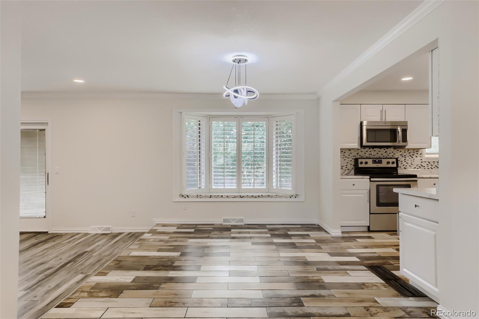 MLS Image #5 for 689  jasper street,aurora, Colorado