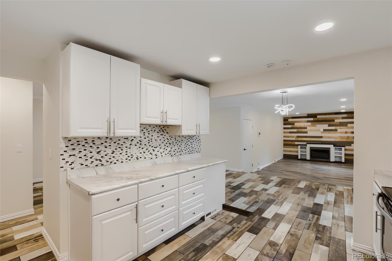 MLS Image #6 for 689  jasper street,aurora, Colorado