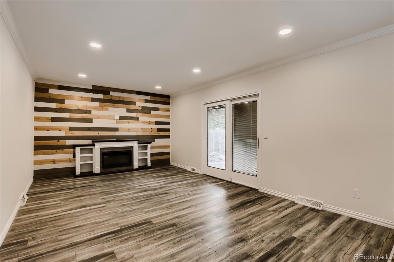 MLS Image #7 for 689  jasper street,aurora, Colorado