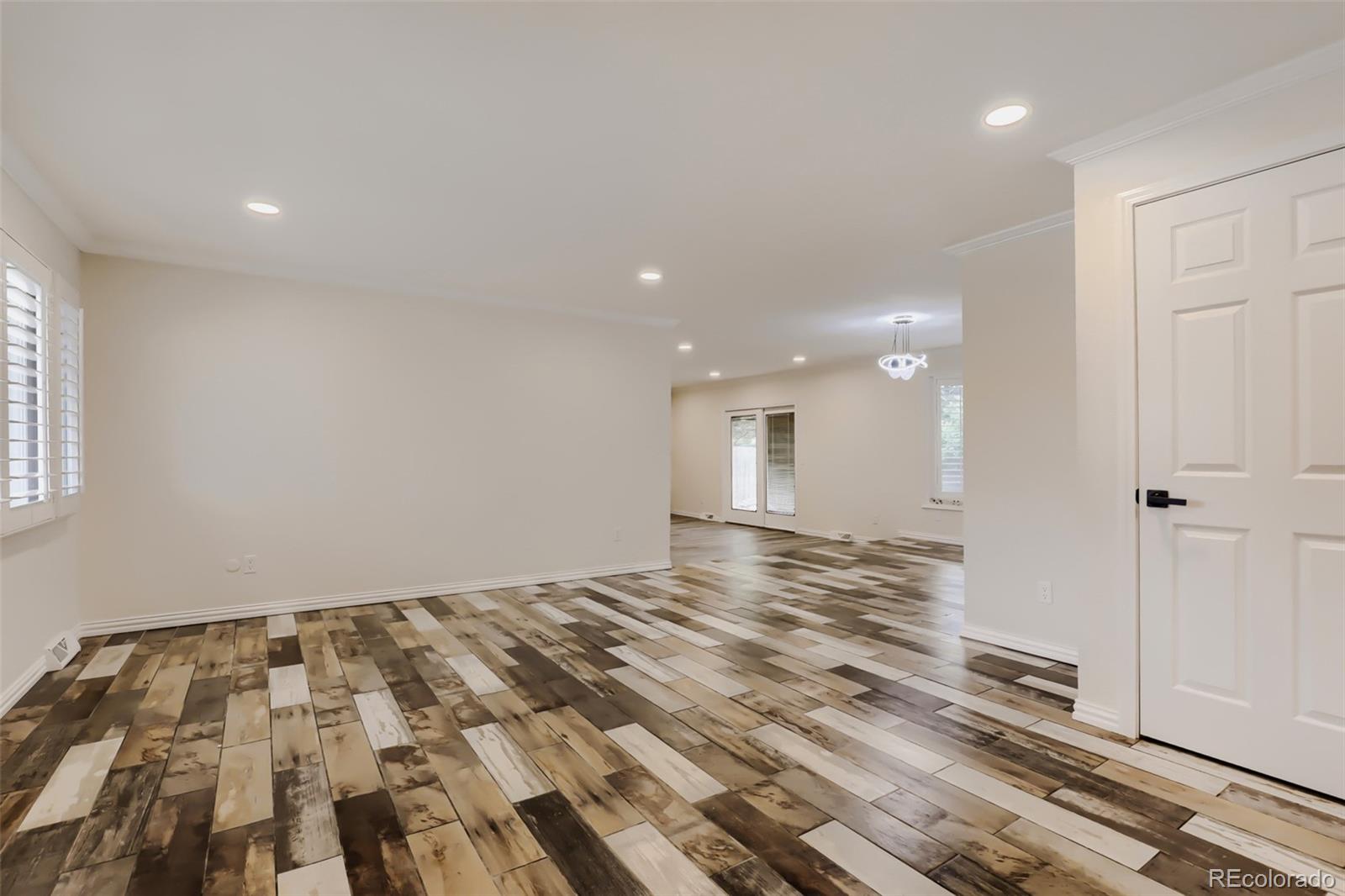 MLS Image #8 for 689  jasper street,aurora, Colorado