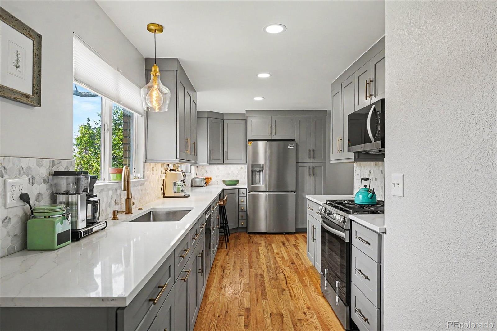 MLS Image #11 for 3078  albion street,denver, Colorado
