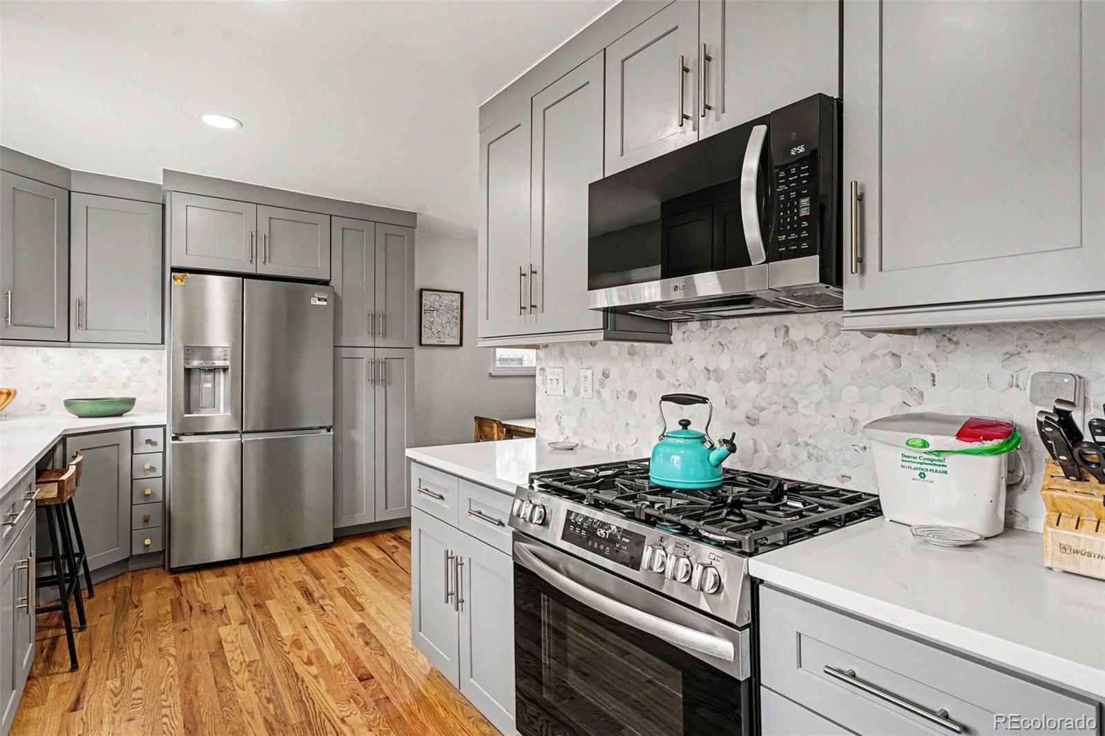 MLS Image #12 for 3078  albion street,denver, Colorado