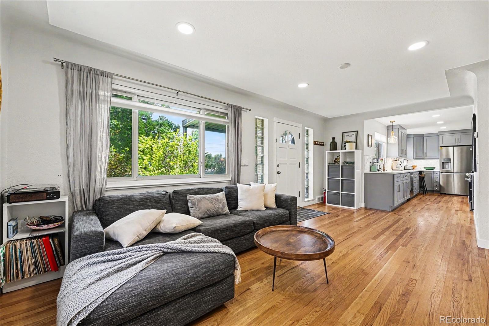 MLS Image #6 for 3078  albion street,denver, Colorado